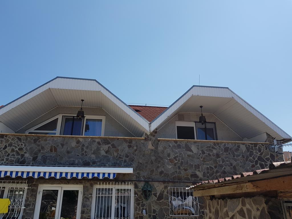 Villa Apartment Ruban ภายนอก รูปภาพ